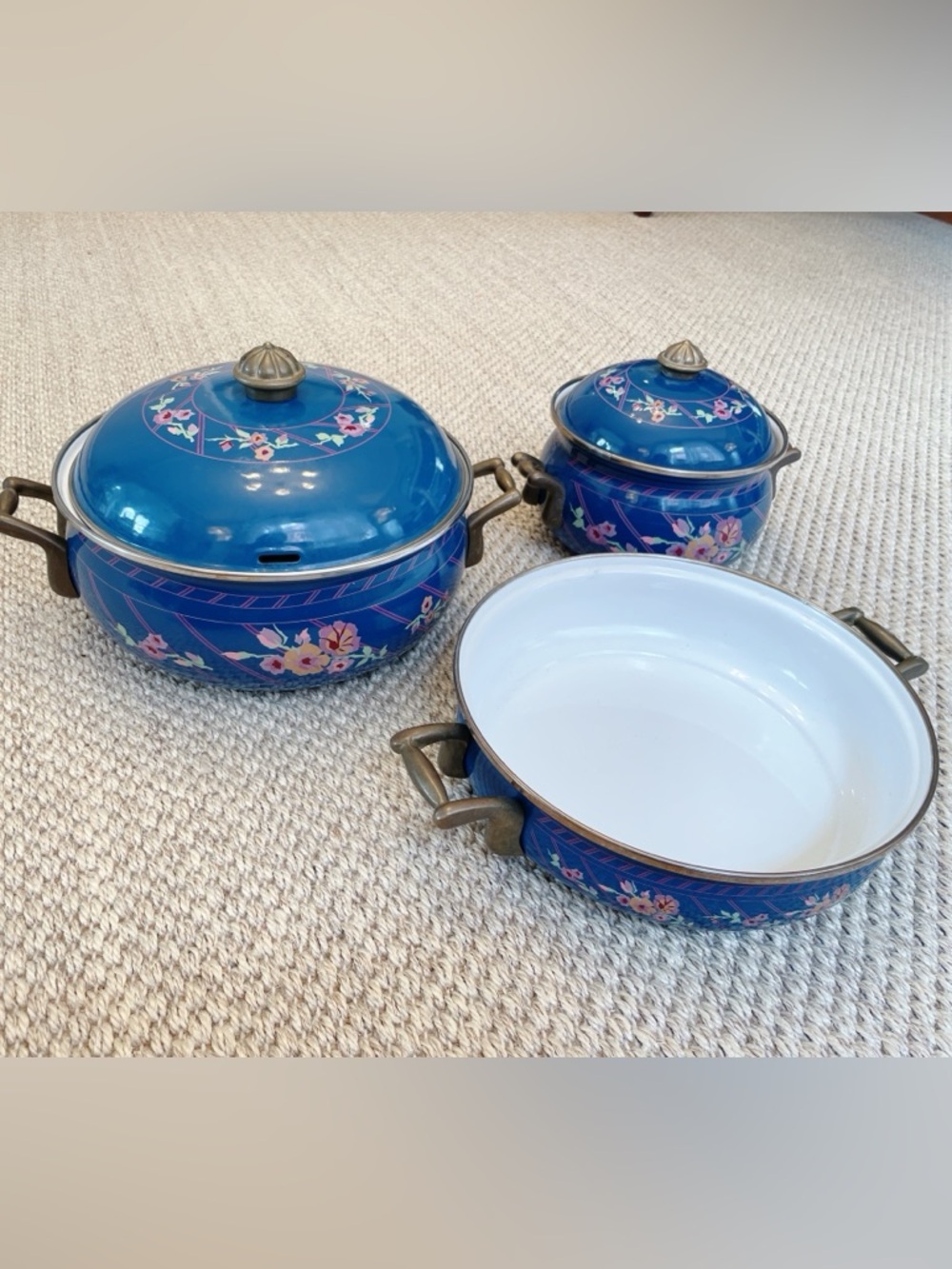 Vintage Sarma Studios Floral Enamel Cookware Set Blue Pots 3pc 2x 10” & 8” w lid